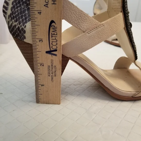 Nine West 3 In Wedge Heels Size 6.5M Leather Uppers With Beads Flaw Lining - Picture 5 of 12